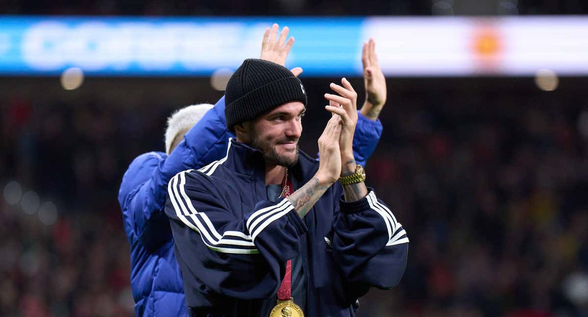 Los campeones del Atlético muestran la medalla al Metropolitano./GETTY
