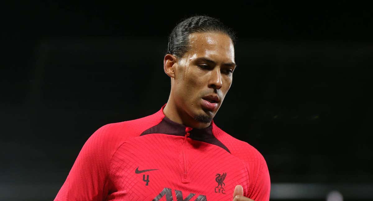 Van Dijk, antes de un partido contra el Leicester. /GETTY