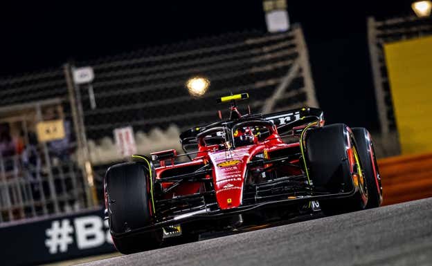 Carlos Sainz, al volante del SF-23 en el GP de Baréin de F1 2023. Ferrari