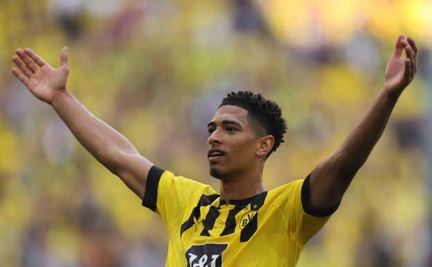Bellingham festeja un gol en la Bundesliga. REUTERS