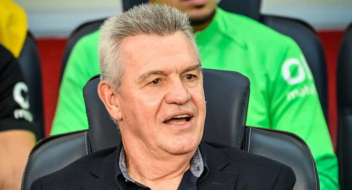 Javier Aguirre, durante el partido del Real Mallorca ante el FC Barcelona. /Felipe Mondino / EP