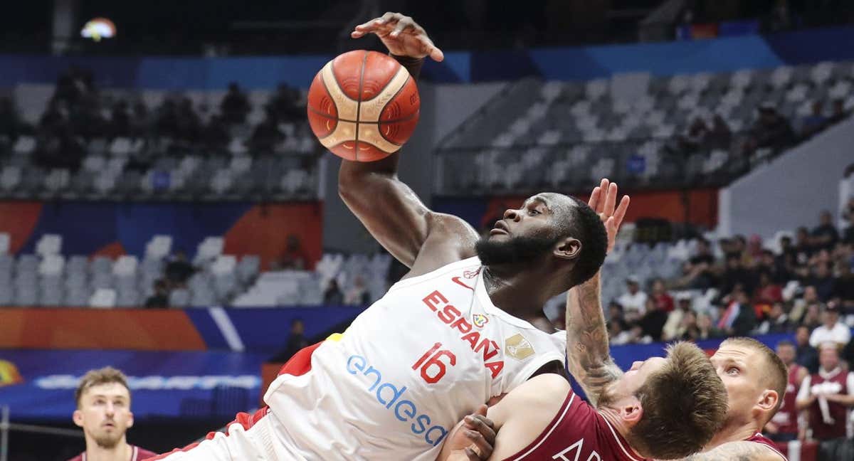 Usman Garuba durante el partido ante Letonia en el pasado Mundial./AFP