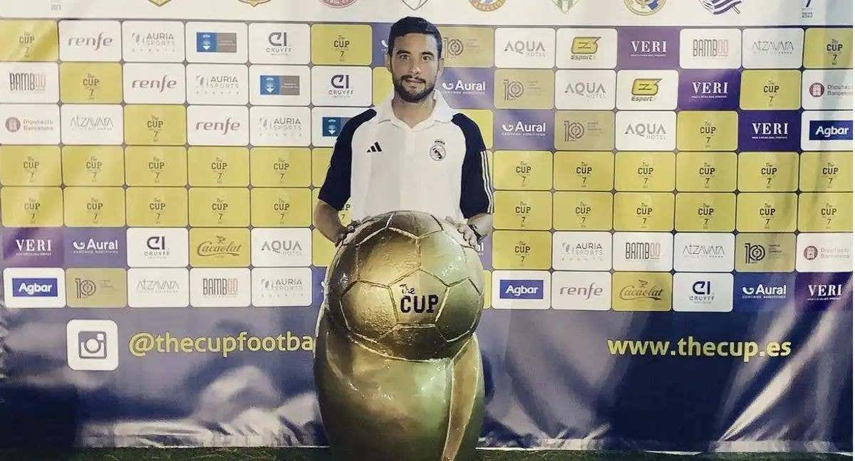 Adrià Díaz, con el Real Madrid. /INSTAGRAM
