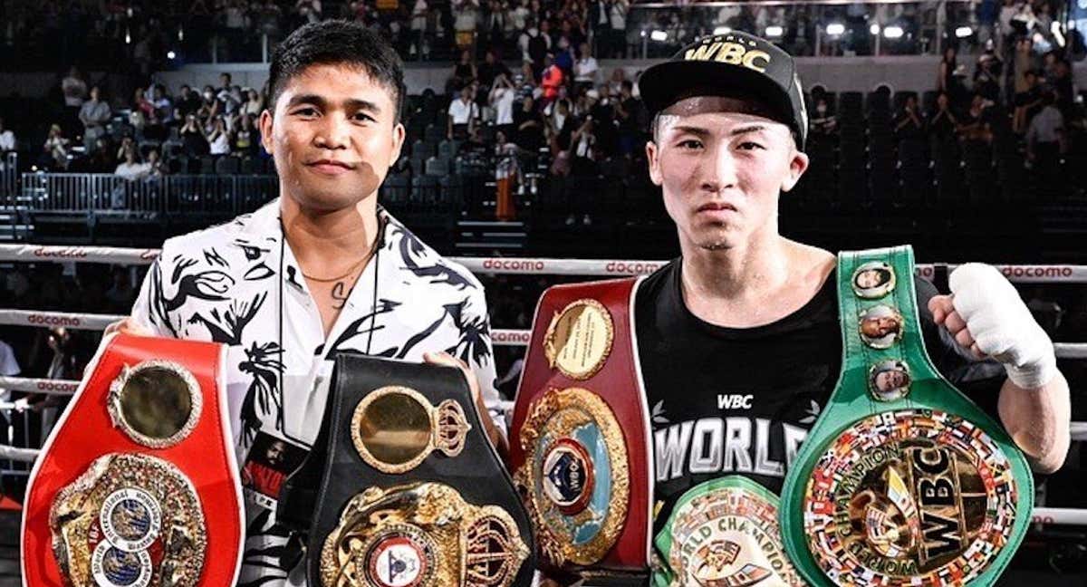 Marlon Tapales y Naoya Inoue posan tras el último combate del japonés./