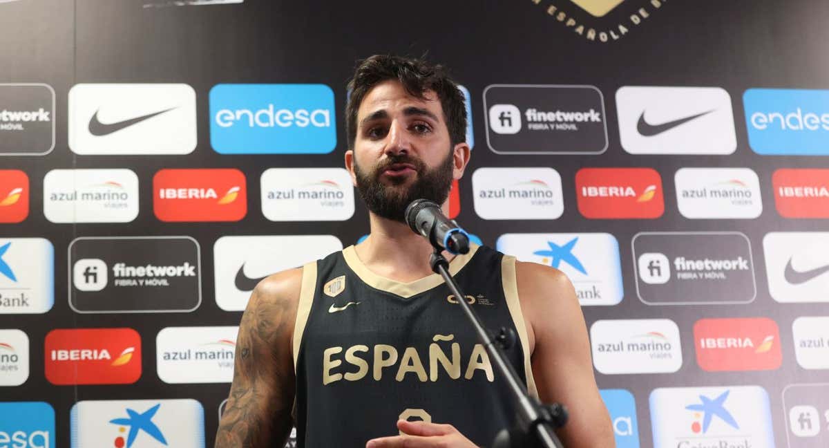 Ricky Rubio durante la presentación de la Selección el pasado verano./Efe