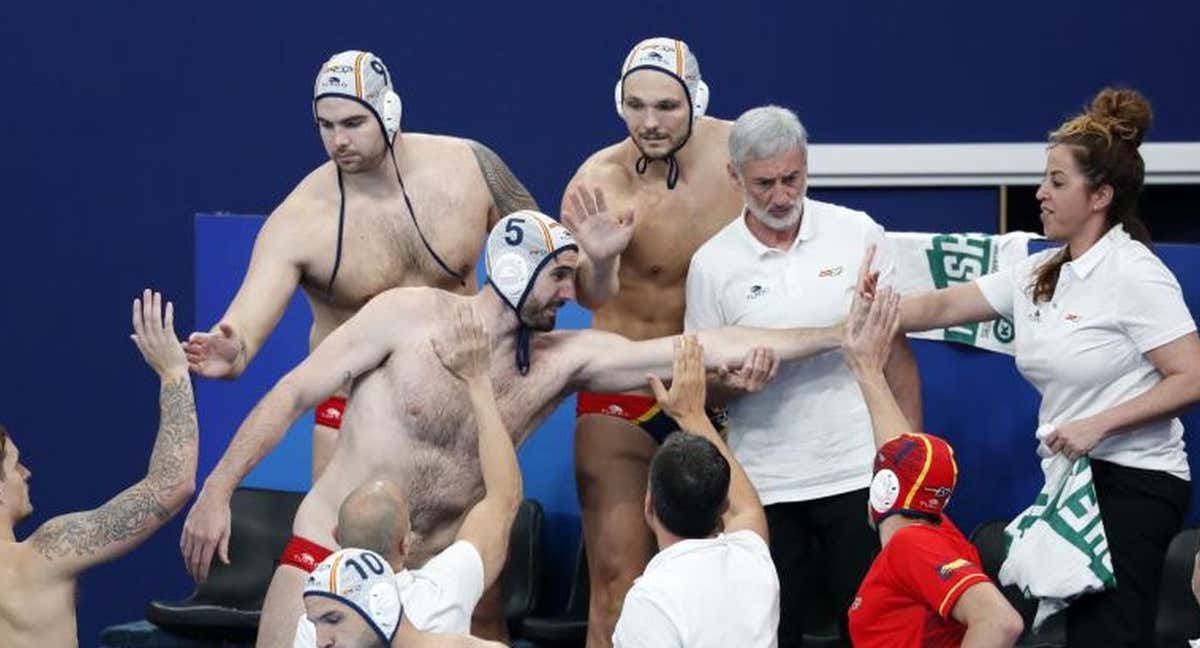 Jugadores de la selección española, tras batir a Montenegro en cuartos de final. /EFE