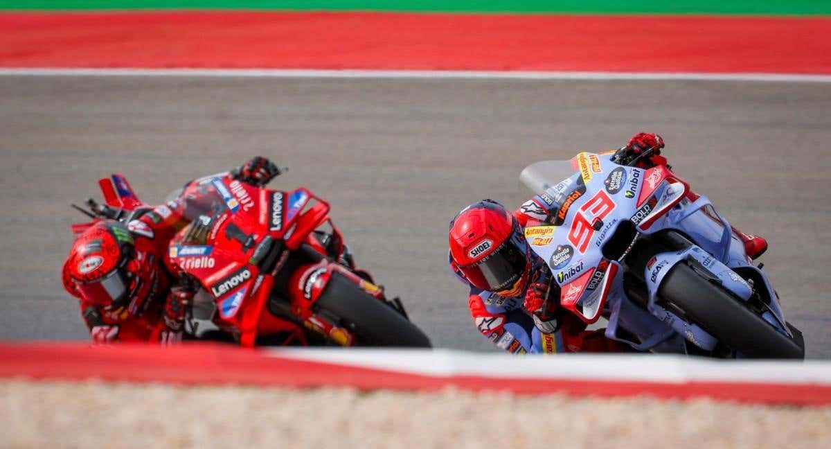 Marc Márquez y Pecco Bagnaia en Portimao. /EFE