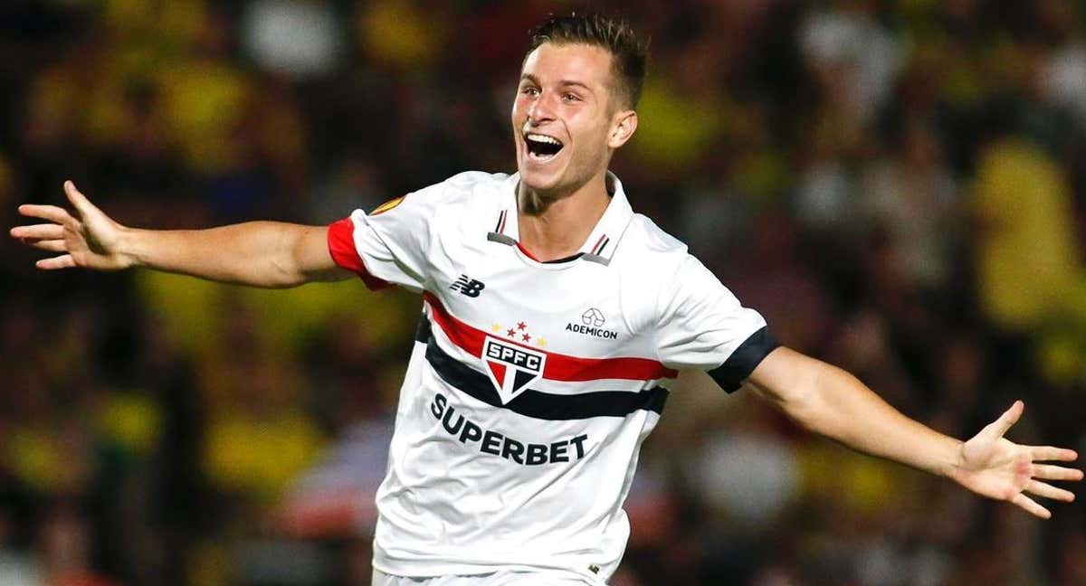 Sao Paulo celebra un gol con Sao Paulo. /@giulianogaloppo