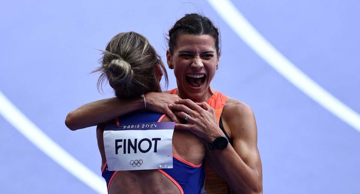 Irene Sánchez-Escribano celebra en los Juegos de París./AFP