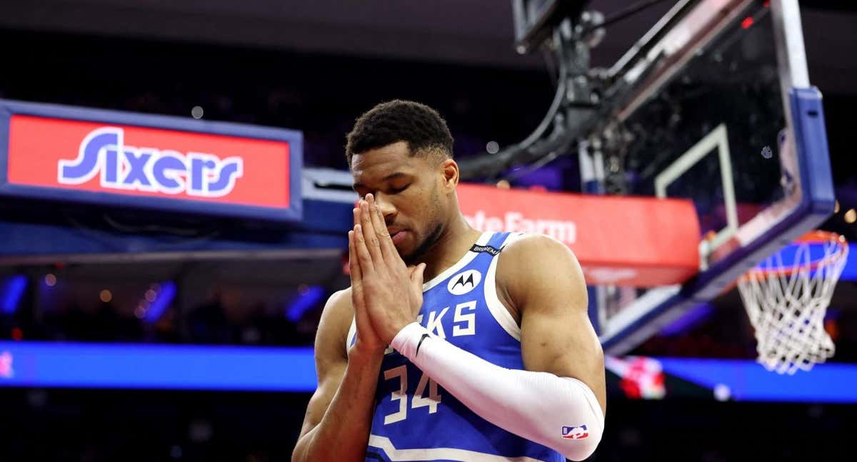 Giannis Antetokounmpo, ante los SIxers. /AFP
