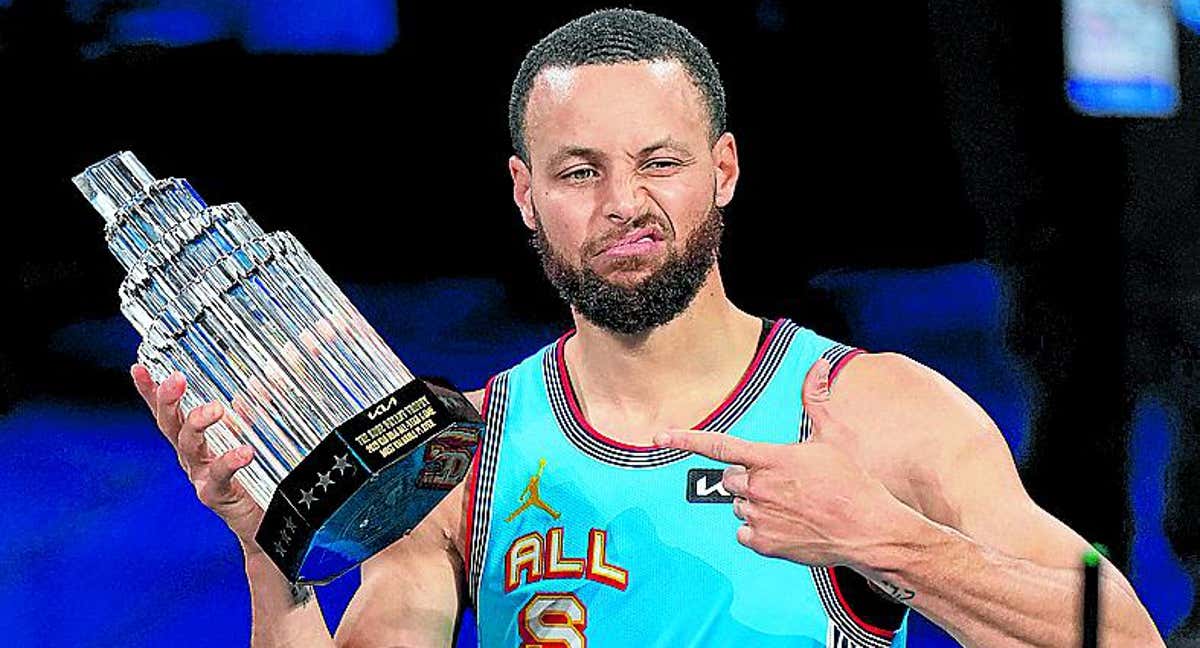 Stephen Curry se llevó el trofeo de MVP en el partido del All-Star. /Imagn Images
