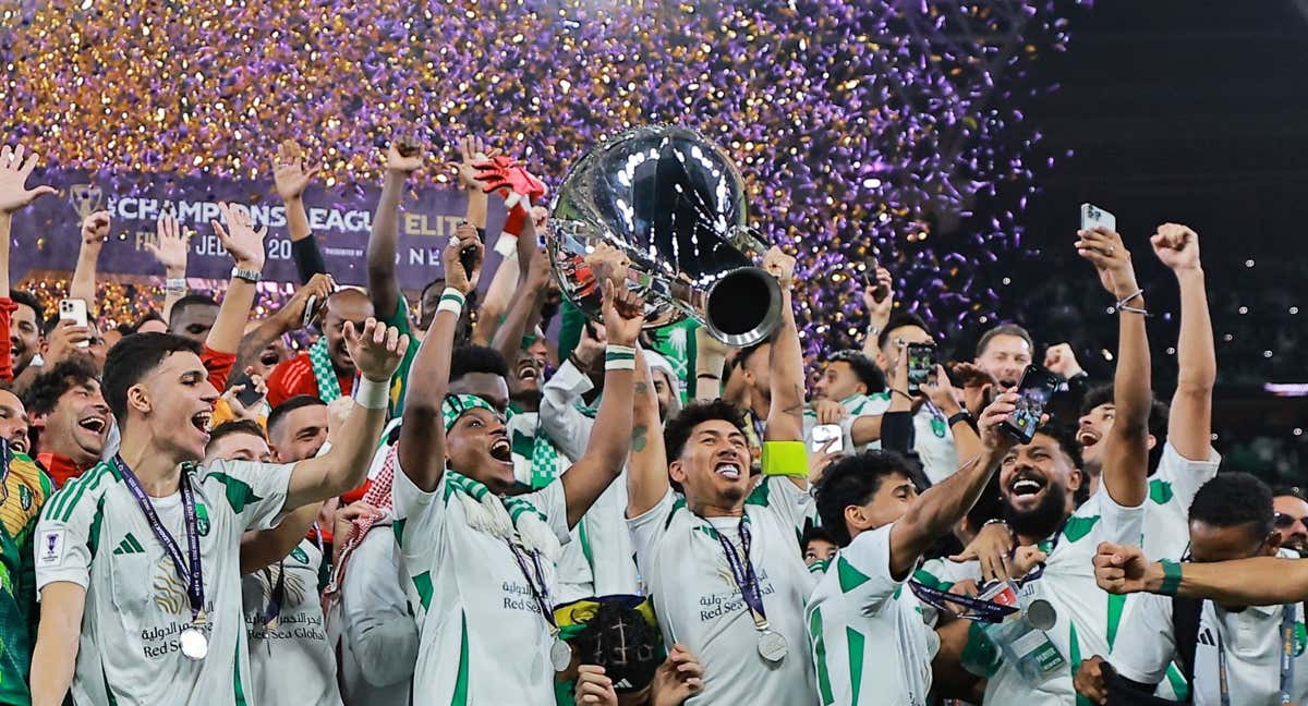 El Al Ahli celebra el título./REUTERS