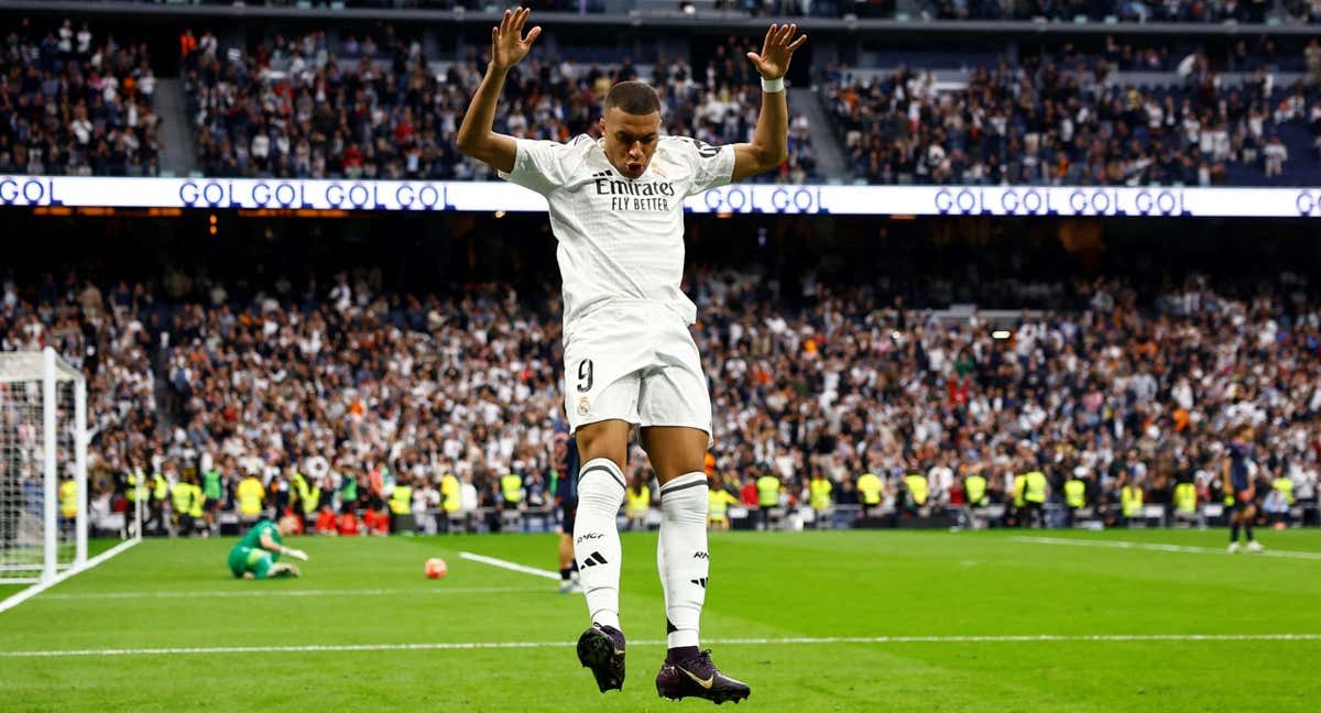 Kylian Mbappé celebra uno de sus goles contra el Celta de Vigo./Reuters