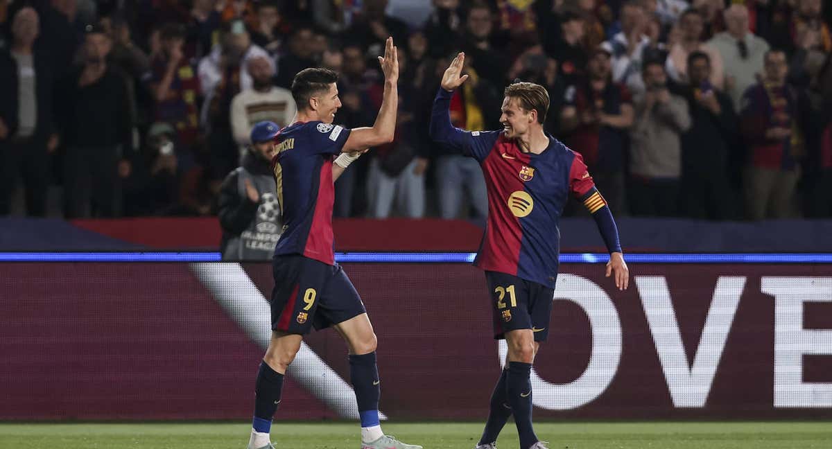 Lewandowski celebra un gol en Champions League. /AFP