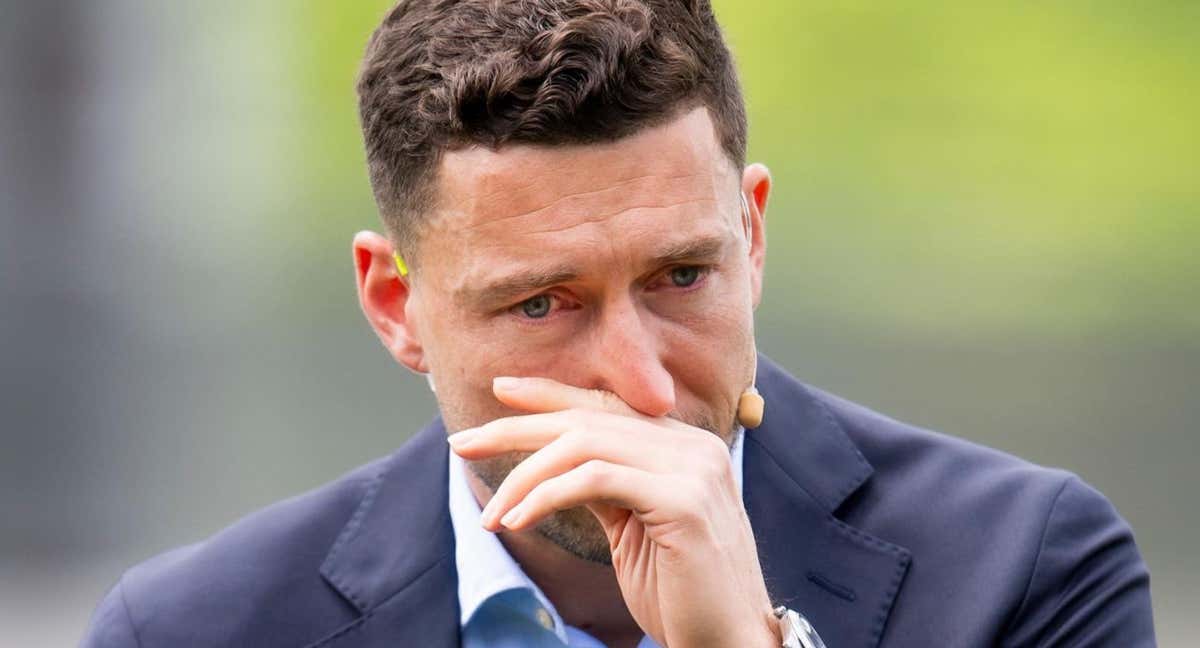 De Marcos, emocionado en su despedida./Athletic Club
