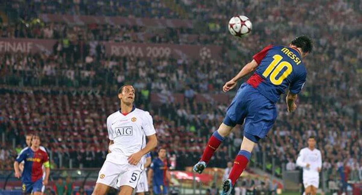 Messi remata un centro en la final de la Champions de 2009./AGENCIAS