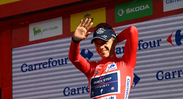 Evenepoel, el campeón que cambió el fútbol por la bicicleta