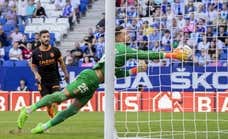 La portería del Espanyol, en crisis