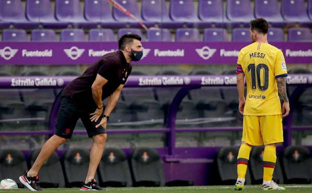 La relación entre Messi y Eder Sarabia empezó bien pero acabó mal.  GETTY