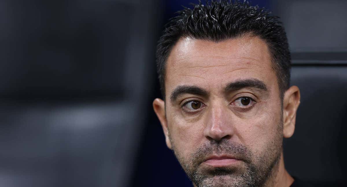 Xavi se fue de Milán muy enfadado con la actuación del árbitro. /GETTY