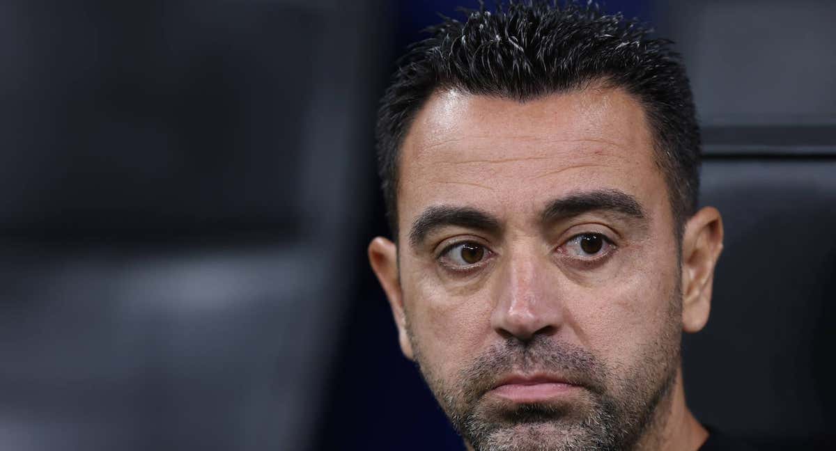 Xavi se fue de Milán muy enfadado con la actuación del árbitro.