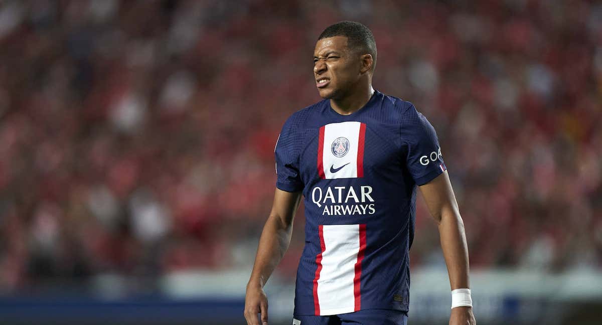 Mbappé se lamenta tras el empate en Lisboa | /GETTY IMAGES