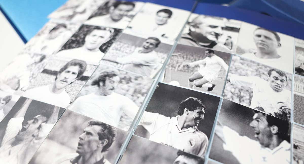 Imagen de la carpeta del Libro Azul que contiene las 23 leyendas del Real Madrid.