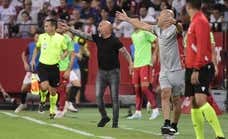 Sampaoli, escucha, sigue y tiene que mejorar