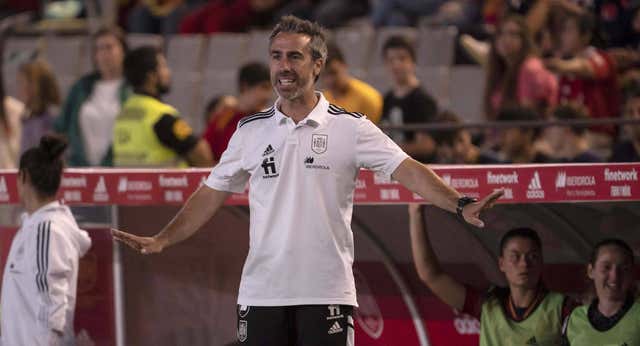 El Sadar recibe a Jorge Vilda con una sonora pitada