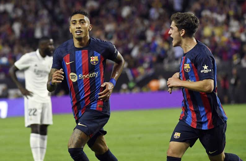 Aviso de Raphinha para el Clásico: «Si hay alguien que debe tener cuidado, es el Madrid»