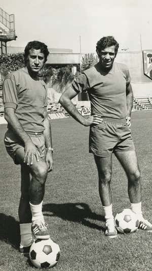 Peiró y Luis Aragonés, en el Vicente Calderón.  ARCHIVO ABC