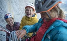 Las tres mujeres que han hecho historia emulando a los hermanos Pou en Picos de Europa