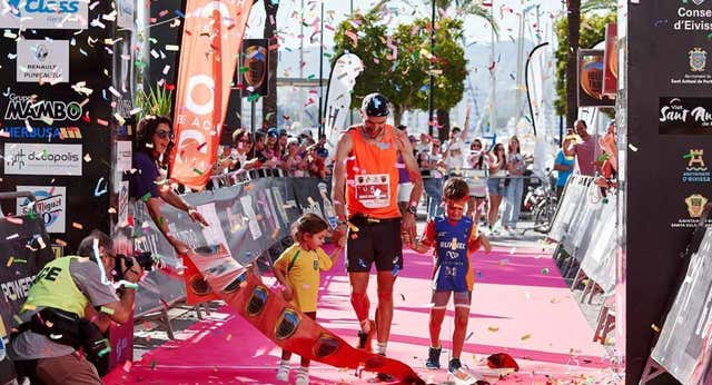 Ejemplar Andreu Simón: conquista la Ibiza Trail Maratón en su año más complicado
