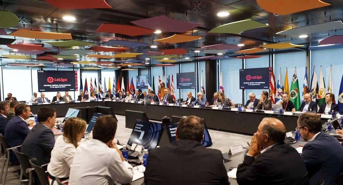 Los clubes convocan una Asamblea para valorar el parón