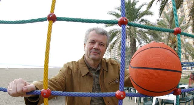 Muere José María Martín Urbano durante el partido de Unicaja