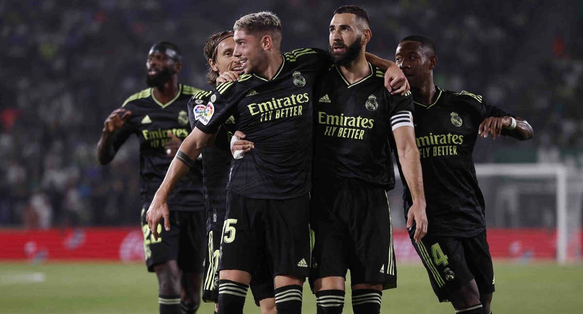 Benzema celebra su ante el Elche./GETTY