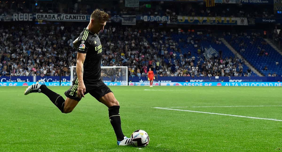 Toni Kroos en el partido Espanyol - Real Madrid de LaLiga./GETTY: PAU BARRENA / AFP