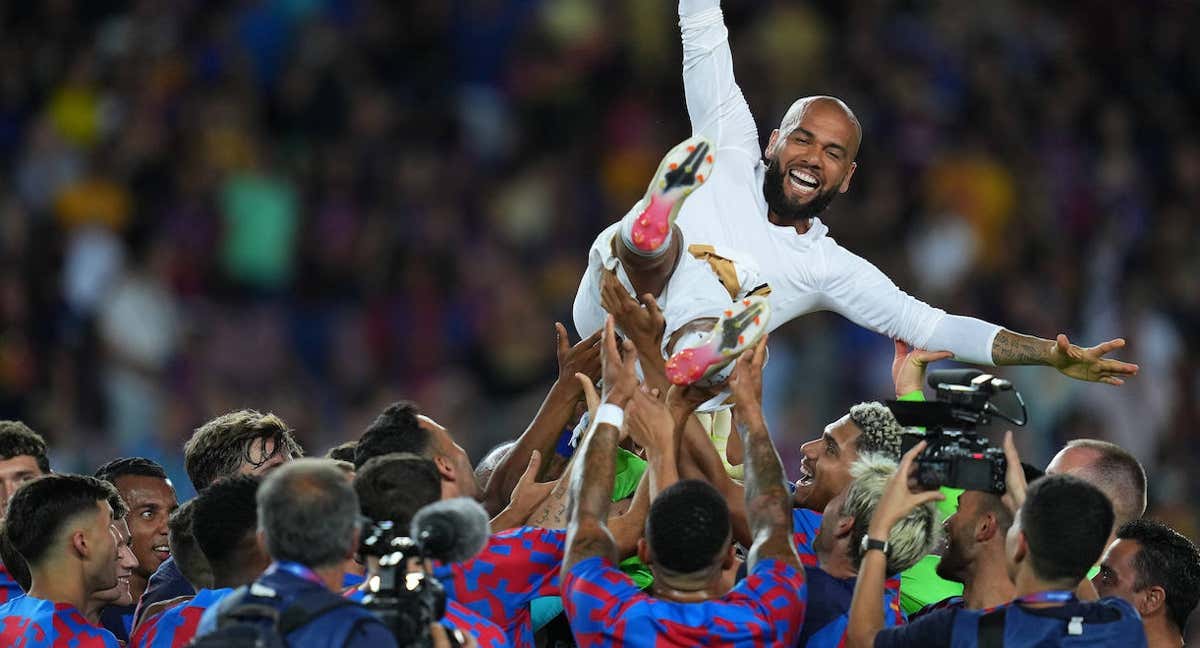 Dani Alves, protagonista en el último Gamper. /GETTY