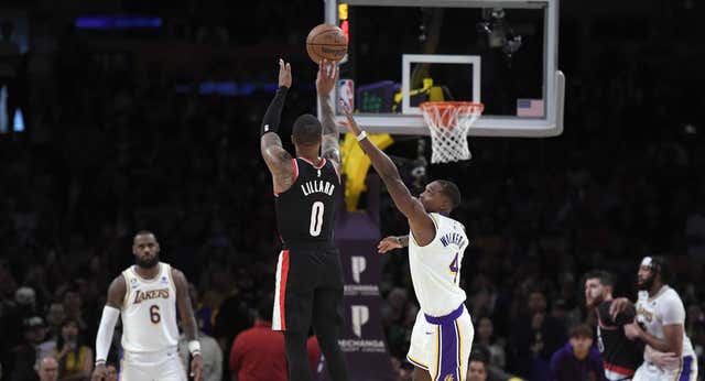 Los Lakers encajan su tercera derrota ante los Blazers