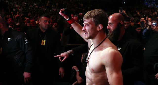 Arnold Allen y la duodécima que le acercaría al campeonato