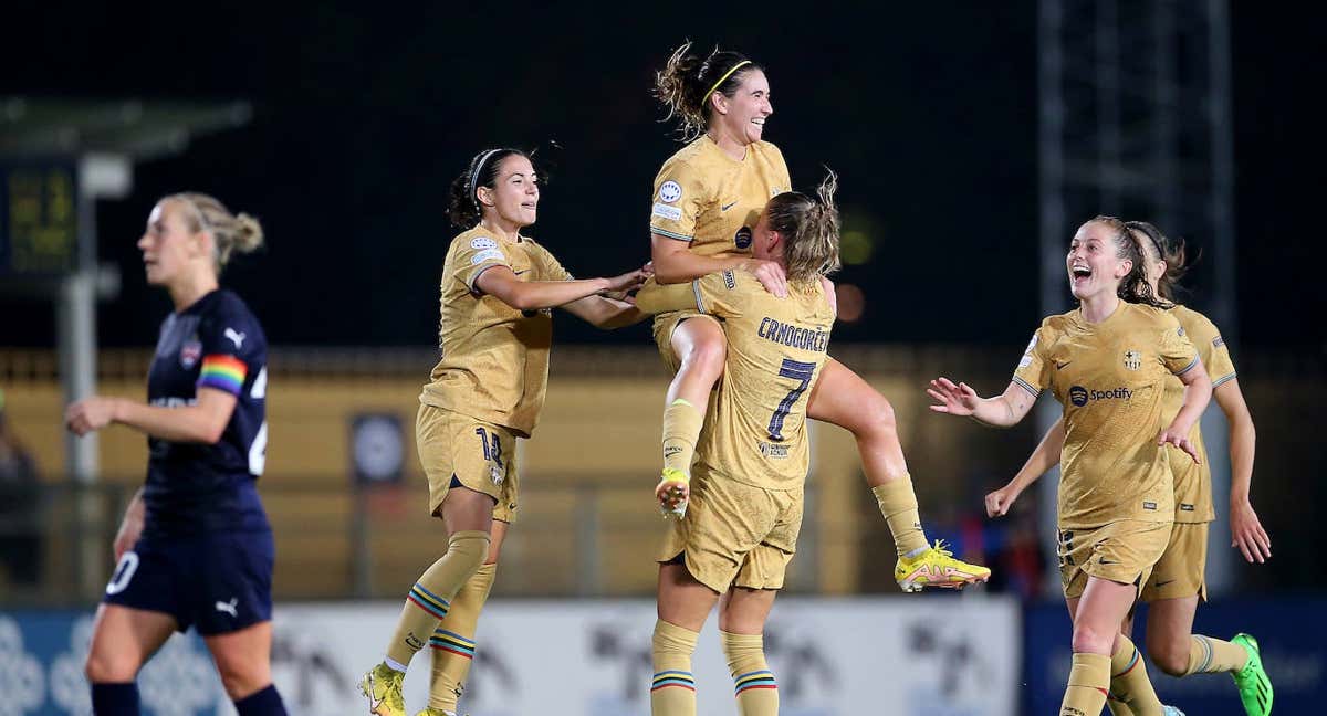 Mariona celebra su segundo gol con sus compañeras de equipo en la victoria ante el Rosengard. /Getty