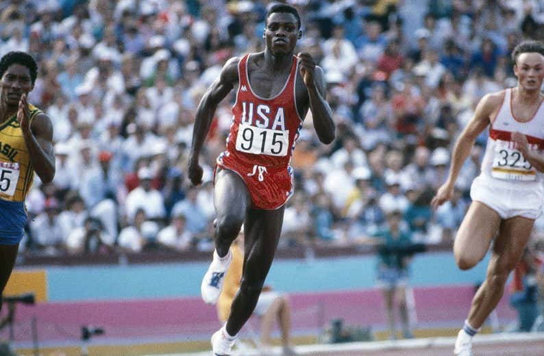 El día que Carl Lewis pudo jugar en la NBA… junto a Michael Jordan