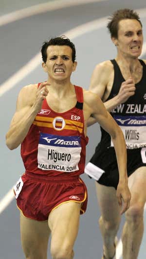 Higuero, en el Mundial indoor de Valencia en 2008.  DIEGO TUSON / AFP / GETTY