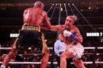 Jake Paul sigue con su «surrealista» carrera: gana a Silva para retar a Nate Díaz y Canelo