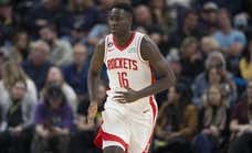 Usman Garuba convence a los Rockets y seguirá en Houston hasta 2024 por 2,5 millones