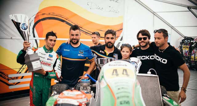 El sueño cumplido de dos hermanos asturianos: ser campeones del mundo con el kart de Alonso