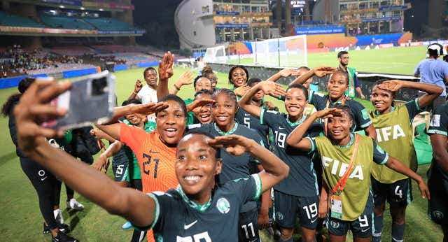 Alemania y Nigeria dan una lección de deportividad…¡bailando!