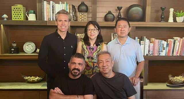 Las peticiones a Peter Lim: un centrocampista y un futbolista de banda