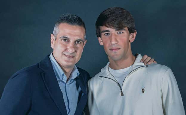 Jesús Vázquez junto a Héctor Peris, CEO de Leaderbrock.  Leaderbrock