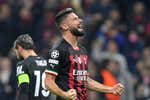 El Milan clasifica a octavos de Champions nueve años después